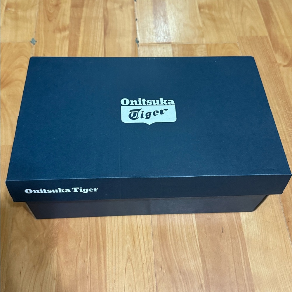 Onitsuka Tiger Navy Shoe Box Empty
